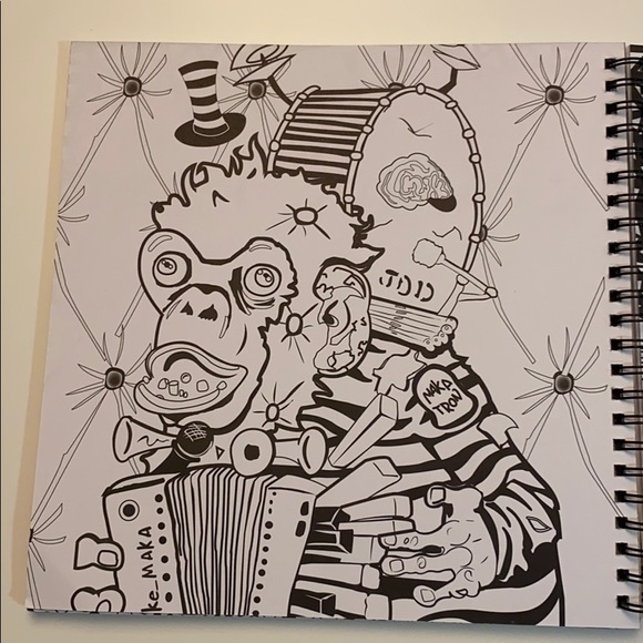 Wynwood Walls Miami Coloring book - Picture 7 of 9